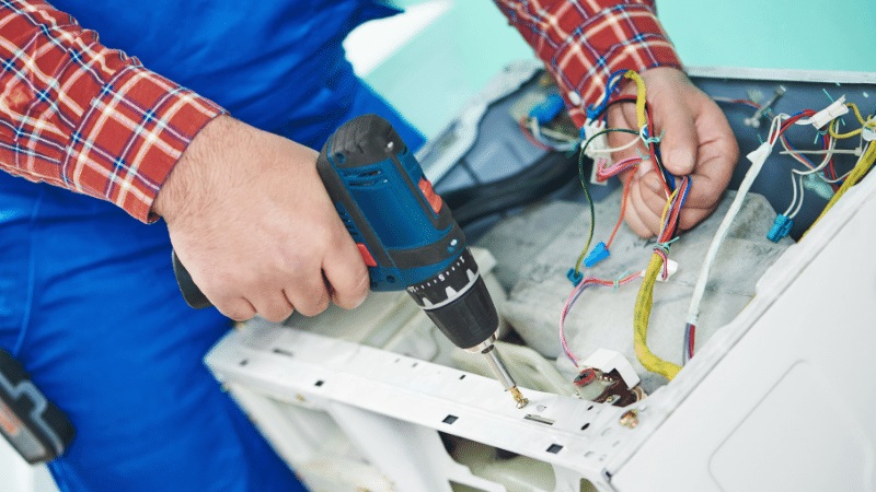 Nallıhan Goodman Goodman çamaşır makinesi kart tamiri – Su almama arızası orijinal parça ile giderildi. - Teknik servis örneği